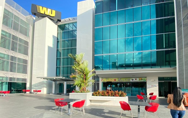 Oficinas Premium Santa Ana